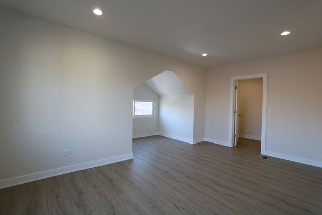 9242 S Throop Street, Chicago, IL 60620