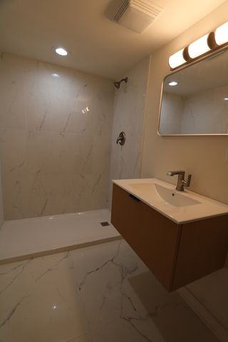 9242 S Throop Street, Chicago, IL 60620