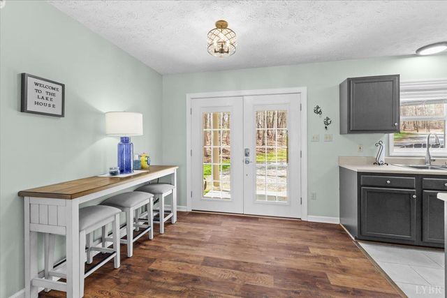 290 Dodee Lane, Union Hall, VA 24176