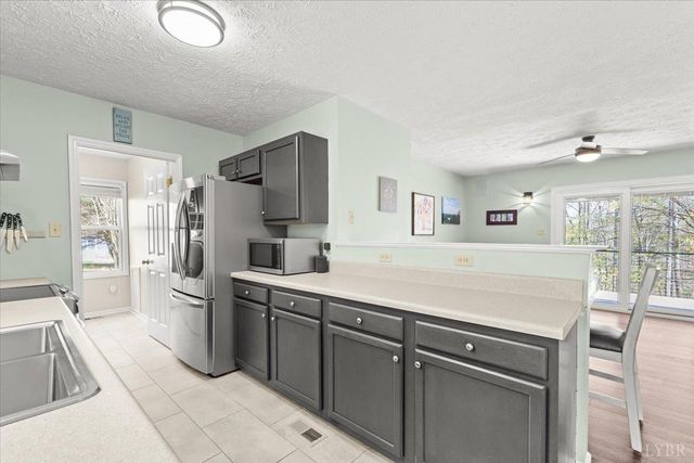 290 Dodee Lane, Union Hall, VA 24176