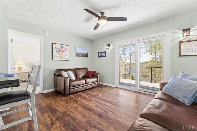 290 Dodee Lane, Union Hall, VA 24176