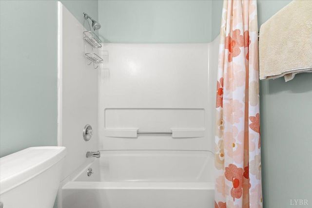 290 Dodee Lane, Union Hall, VA 24176