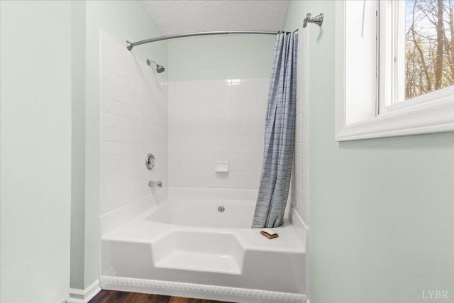 290 Dodee Lane, Union Hall, VA 24176