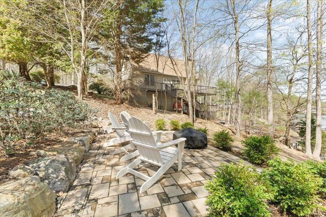 290 Dodee Lane, Union Hall, VA 24176