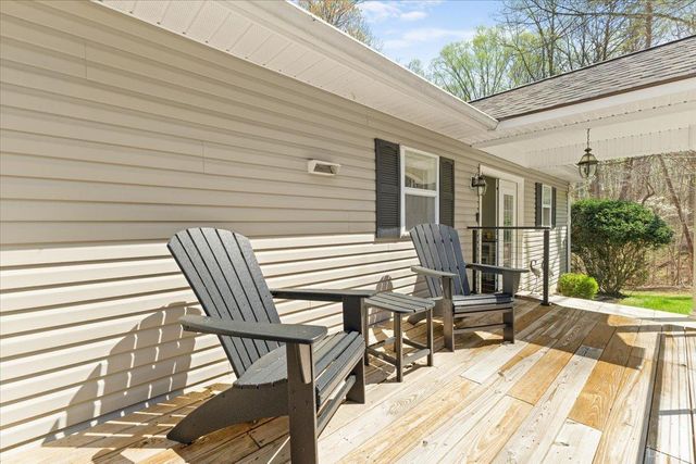 290 Dodee Lane, Union Hall, VA 24176