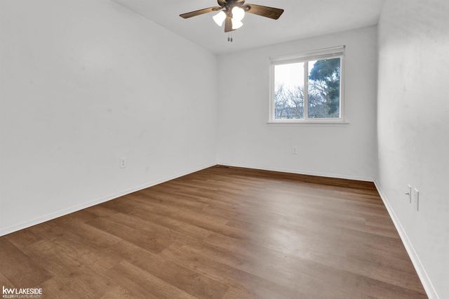 2216 Orchard Crest Street, Shelby Twp, MI 48317