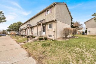 2216 Orchard Crest Street, Shelby Twp, MI 48317