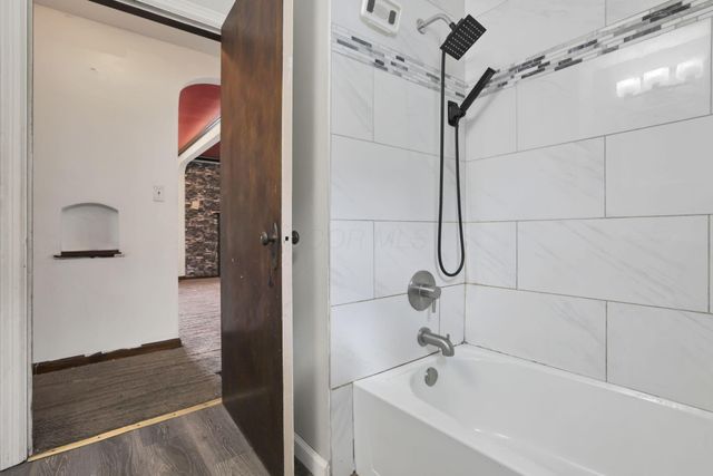 1363 Duxberry Avenue, Columbus, OH 43211