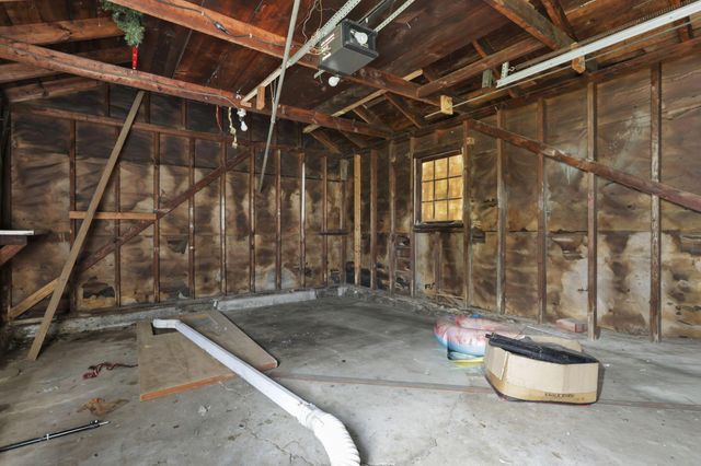 1363 Duxberry Avenue, Columbus, OH 43211