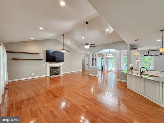 9801 CHEROKEE LN, Spotsylvania, VA 22553