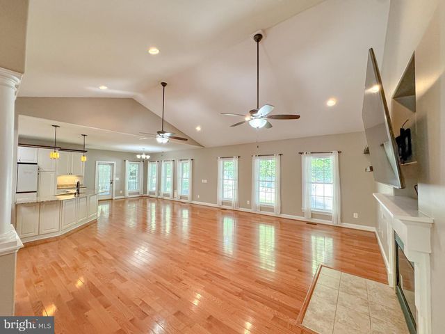 9801 CHEROKEE LN, Spotsylvania, VA 22553