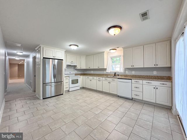 9801 CHEROKEE LN, Spotsylvania, VA 22553