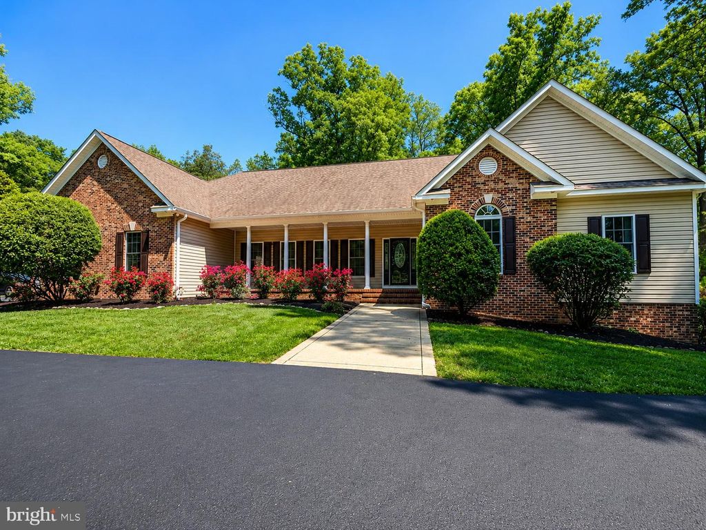 9801 CHEROKEE LN, Spotsylvania, VA 22553