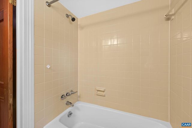 905 PENOLA RD, Henrico, VA 23229