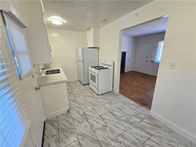 119 W Lomita Avenue 2, Glendale, CA 91204