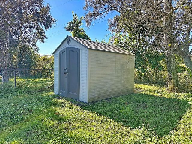 2 FERNDALE LANE, Palm Coast, FL 32137