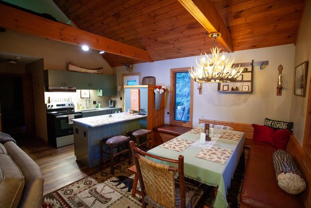 12 George & Bliss Ln Pier 284, Lake Placid, NY 12946