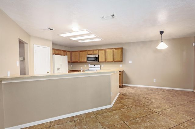 16350 Mellow Oaks Lane, Sugar Land, TX 77498