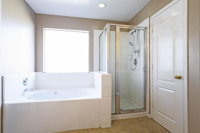 16350 Mellow Oaks Lane, Sugar Land, TX 77498