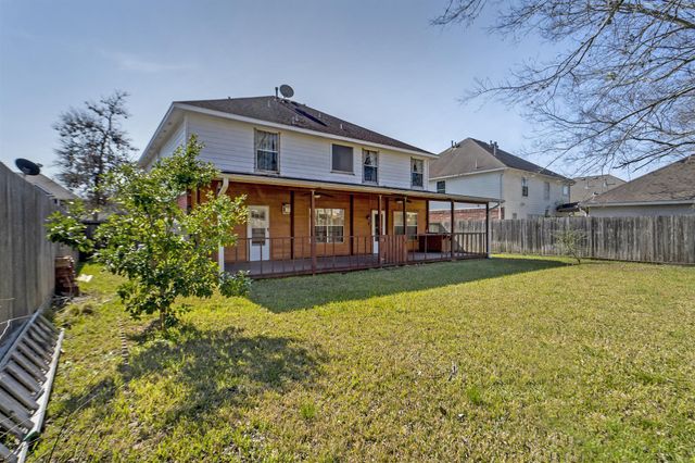 16350 Mellow Oaks Lane, Sugar Land, TX 77498