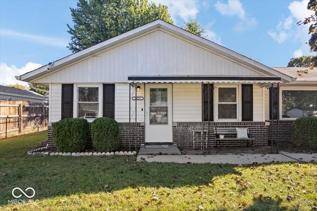 1039 Galaxie Drive, Greenwood, IN 46142