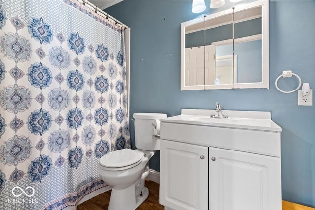 1039 Galaxie Drive, Greenwood, IN 46142