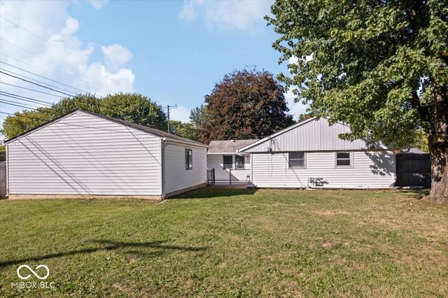 1039 Galaxie Drive, Greenwood, IN 46142
