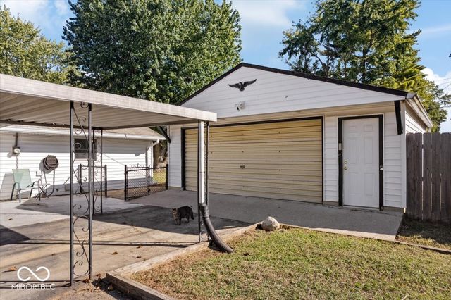 1039 Galaxie Drive, Greenwood, IN 46142