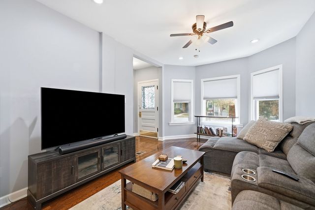 1235 N Harding Avenue, Chicago, IL 60651