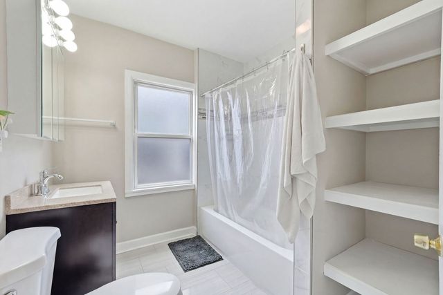 1235 N Harding Avenue, Chicago, IL 60651
