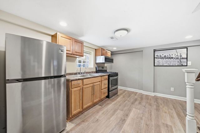 1235 N Harding Avenue, Chicago, IL 60651