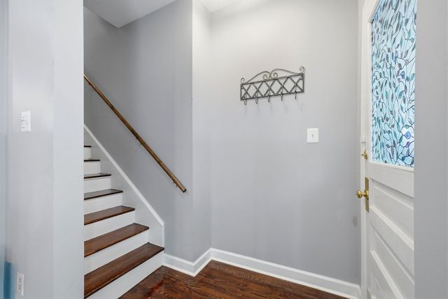 1235 N Harding Avenue, Chicago, IL 60651