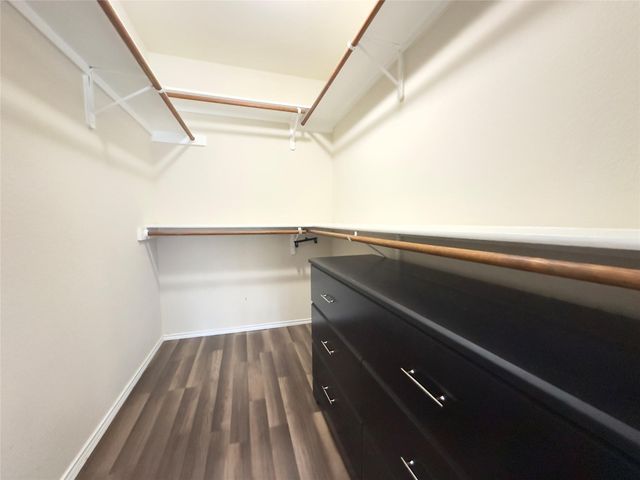 711 Spring Brook LN, Leander, TX 78641