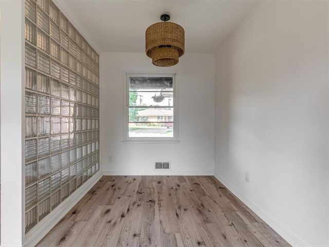 2201 S Ashley Street, Oklahoma City, OK 73120