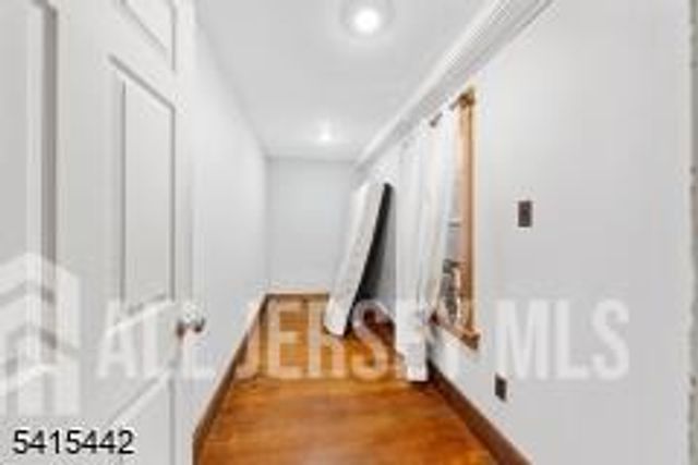 88 Woodbridge Avenue, Sewaren, NJ 07077