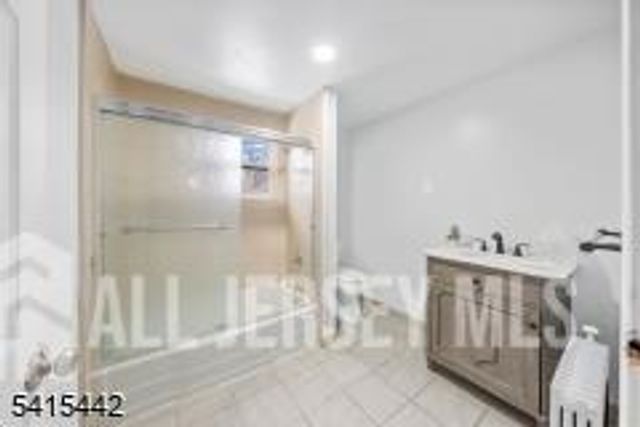 88 Woodbridge Avenue, Sewaren, NJ 07077