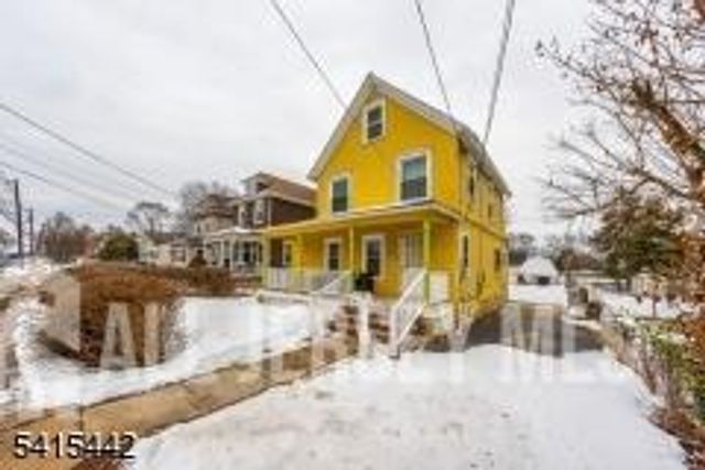 88 Woodbridge Avenue, Sewaren, NJ 07077