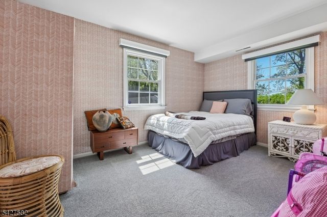 89 Westview Rd, Millburn Twp., NJ 07078