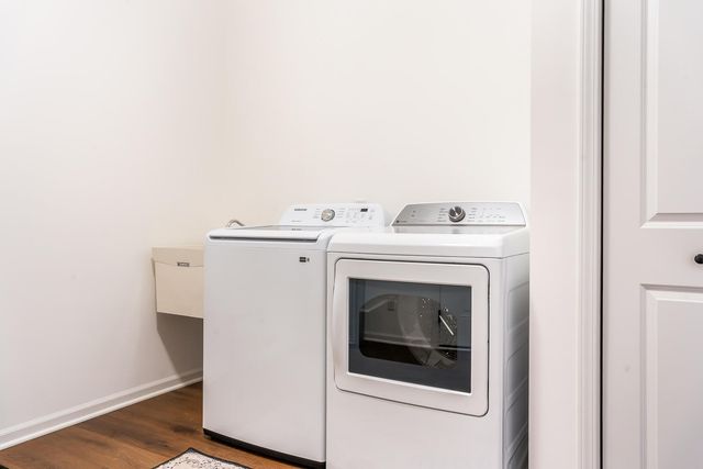 709 Verdano Terrace, Crown Point, IN 46307