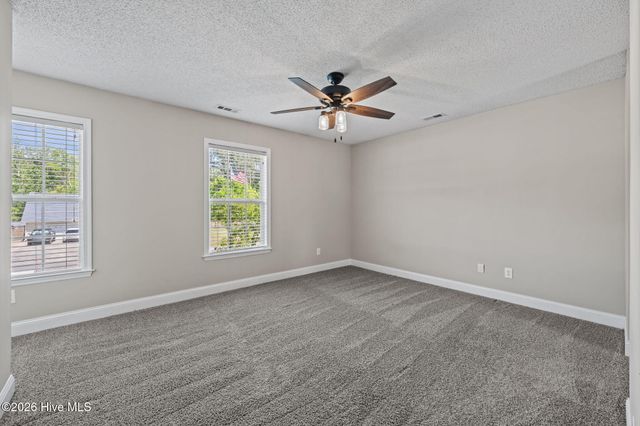 106 Secretariat Drive, Havelock, NC 28532