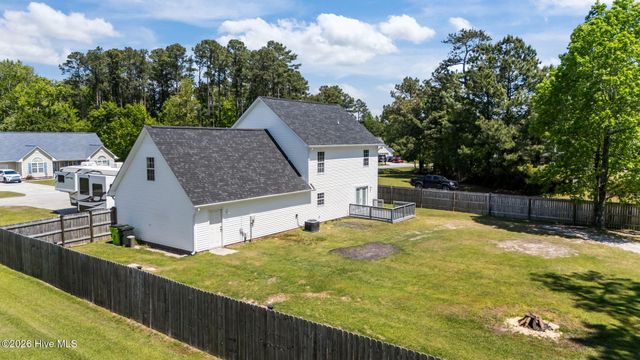 106 Secretariat Drive, Havelock, NC 28532