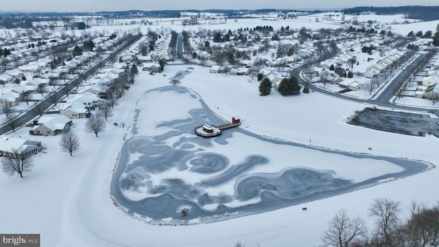 1 THORNDALE DR, Myerstown, PA 17067