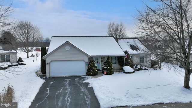 1 THORNDALE DR, Myerstown, PA 17067