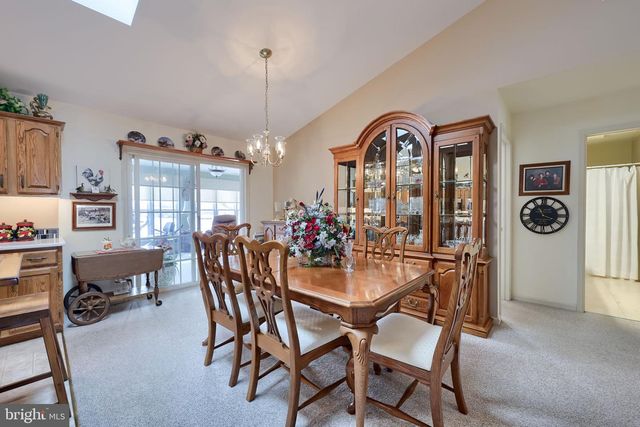 1 THORNDALE DR, Myerstown, PA 17067