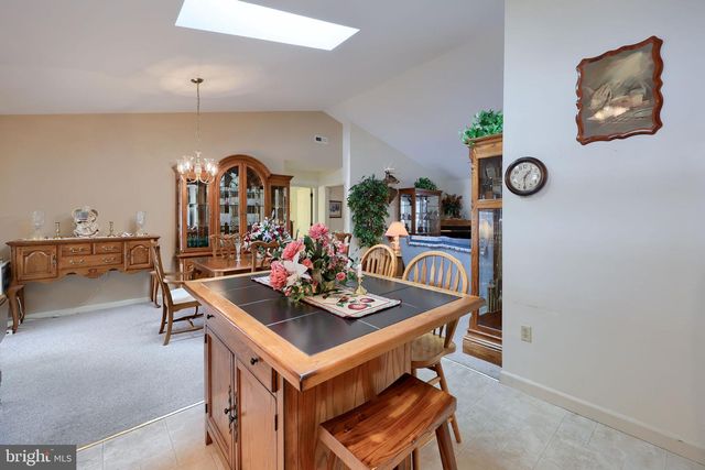 1 THORNDALE DR, Myerstown, PA 17067