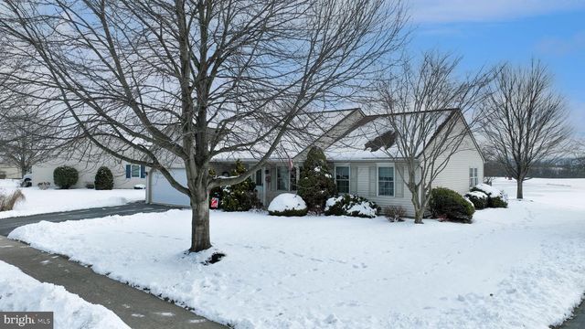 1 THORNDALE DR, Myerstown, PA 17067
