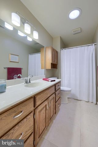 1 THORNDALE DR, Myerstown, PA 17067