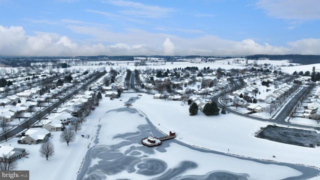 1 THORNDALE DR, Myerstown, PA 17067