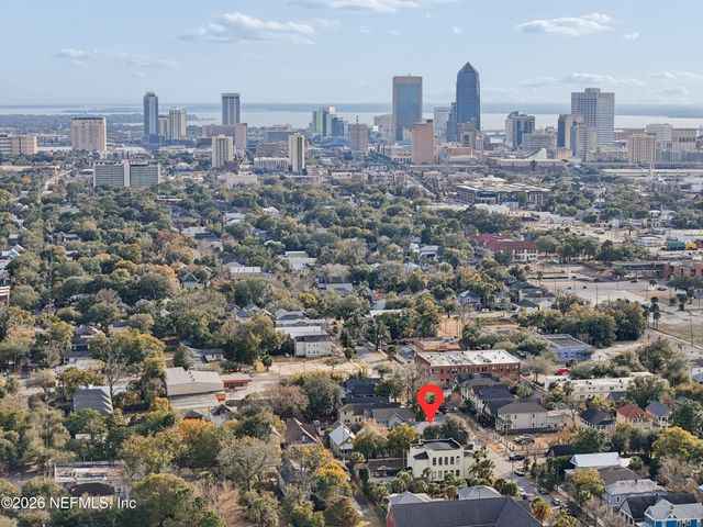 1855 MARKET Street N, Jacksonville, FL 32206