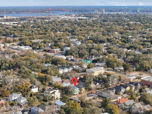 1855 MARKET Street N, Jacksonville, FL 32206